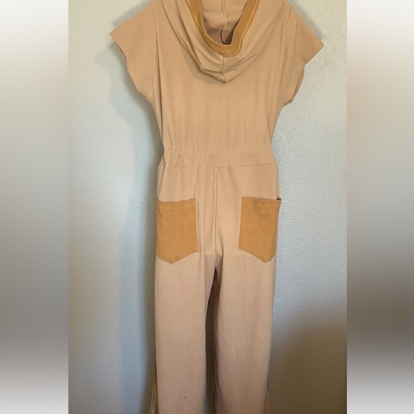POL NWT Women's Tan/Orange Jumpsuit with Hood for casual wear size M - Picture 3 of 9